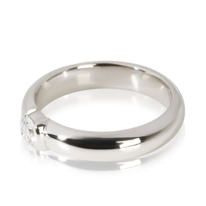 0.21 ct Round Brilliant Diamond Etoile Engagement Ring