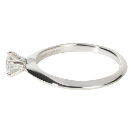 0.61 ct Round Brilliant Diamond Engagement Ring
