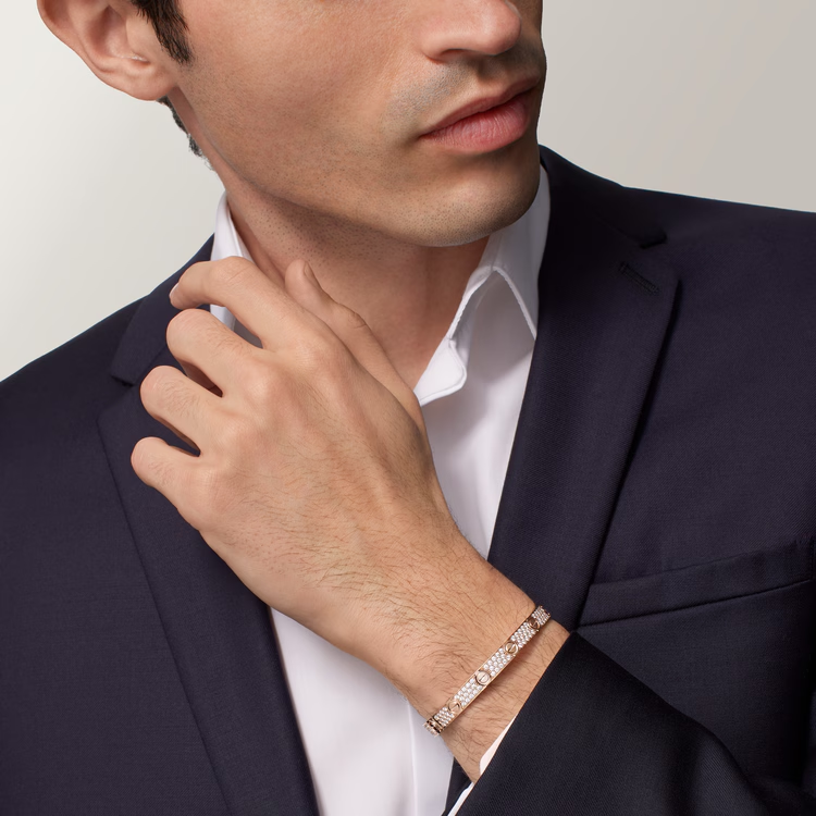 Cartier Love Diamond Bangle fully encrusted with diamonds LOVE bracelet, classic model, paved