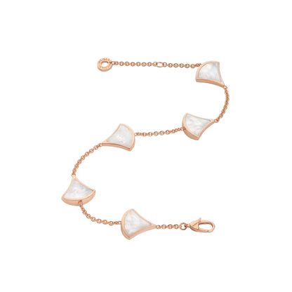 Diva's Dream Mother of Pearl Bracelet in 18kt Rose Gold