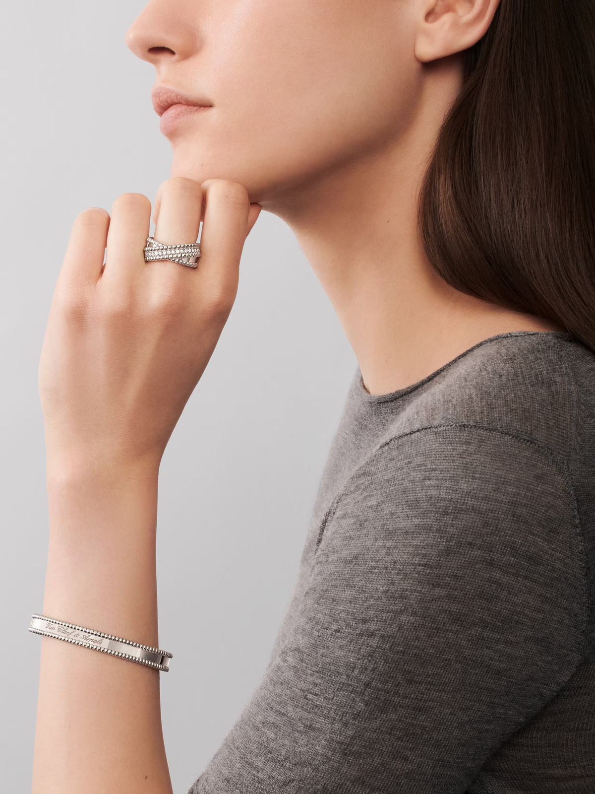 Perlée signature bracelet, medium model