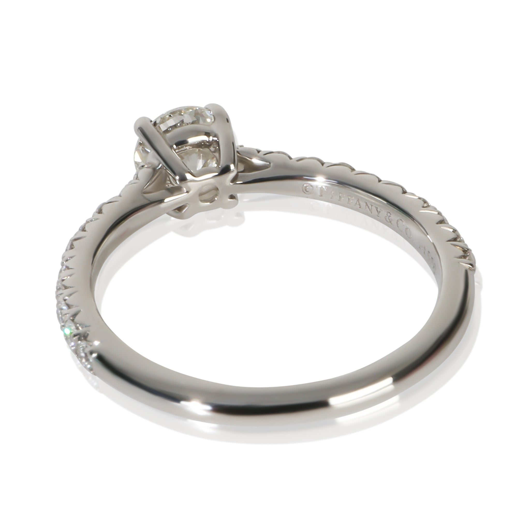 0.38 ct Round Brilliant Diamond Novo Engagement Ring