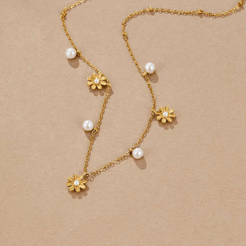 Autumn Flower & Pearl Necklace