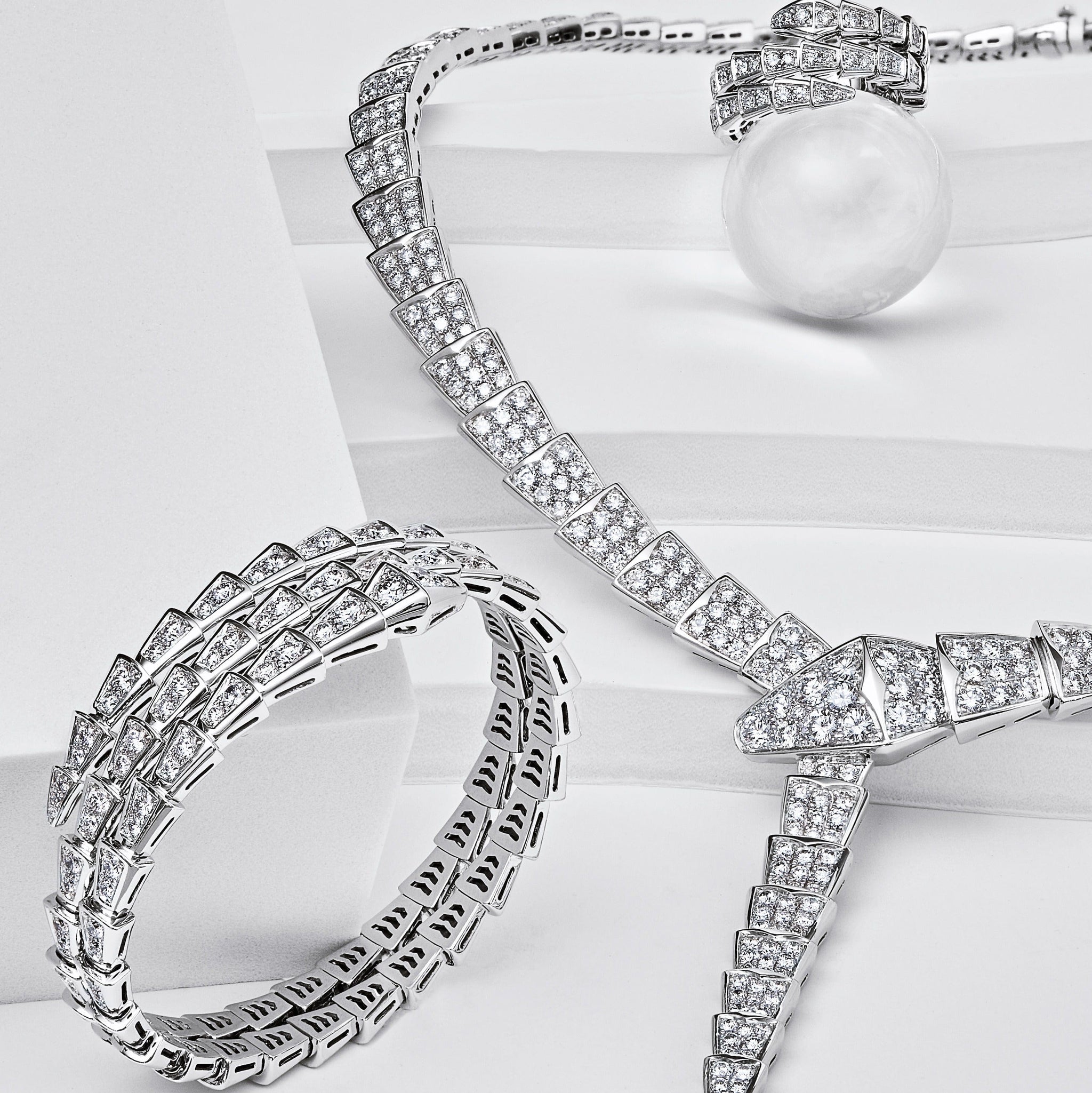 BVLGARI Serpenti Two-Coil Bracelet White Gold Diamond 357274