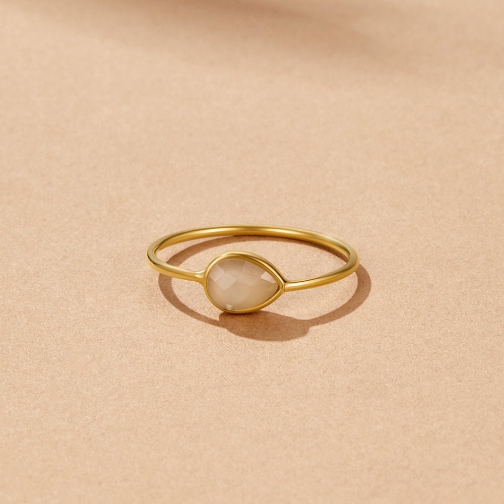 Clara Teardrop Stone Ring