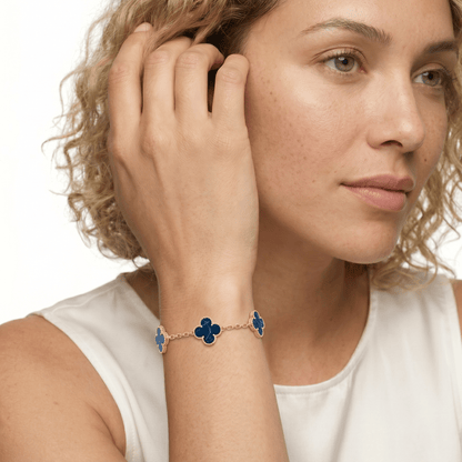 CLOVER MOTIF BRACELET