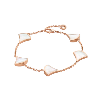 Diva's Dream Mother of Pearl Bracelet in 18kt Rose Gold