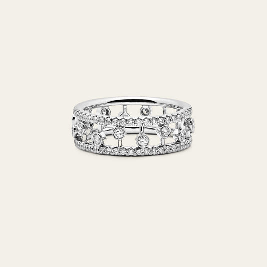 De Beers Dewdrop Band in White Gold