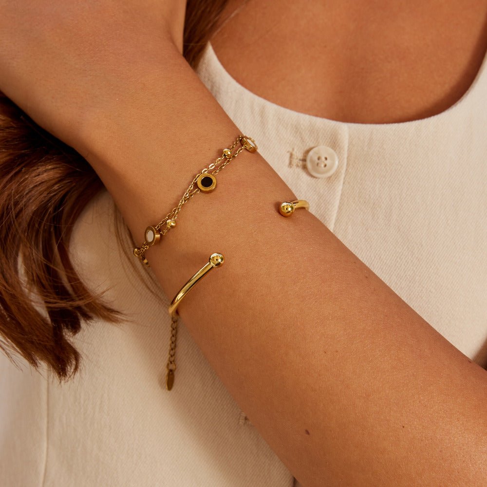 Gold Penelope Bangle